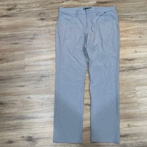 Travis Mathew 36/34 golf pants
